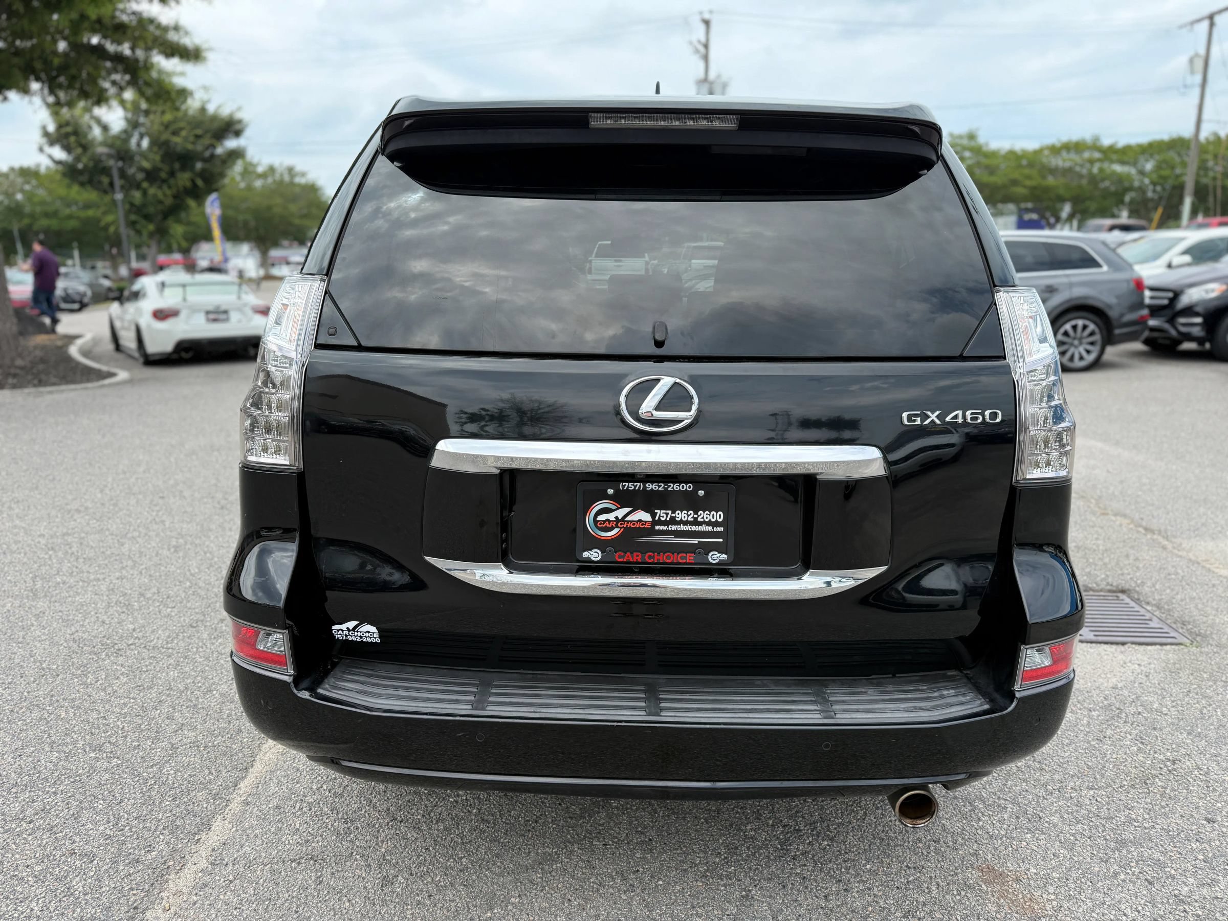 Used 2018 Lexus GX 460 Premium w/ Premium Package AWD/4WD image 9