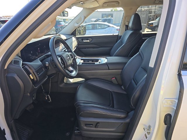 Certified 2026 Nissan Armada SV AWD/4WD image 6