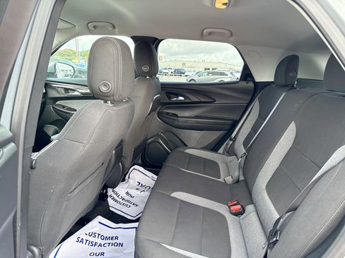 Used 2025 Chevrolet TrailBlazer LT image 23