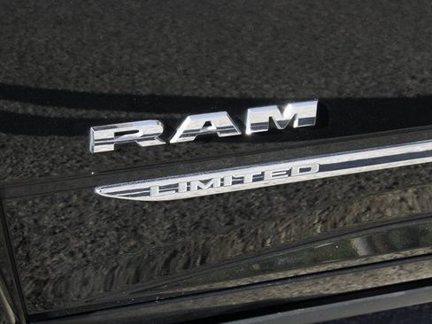 Used 2022 RAM 3500 Limited AWD/4WD image 50