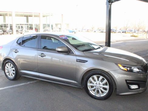 Used 2014 Kia Optima EX image 19