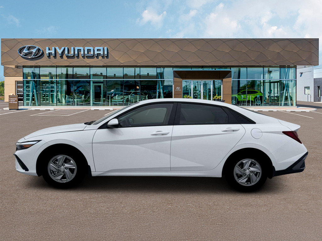 New 2026 Hyundai Elantra SE FWD image 4