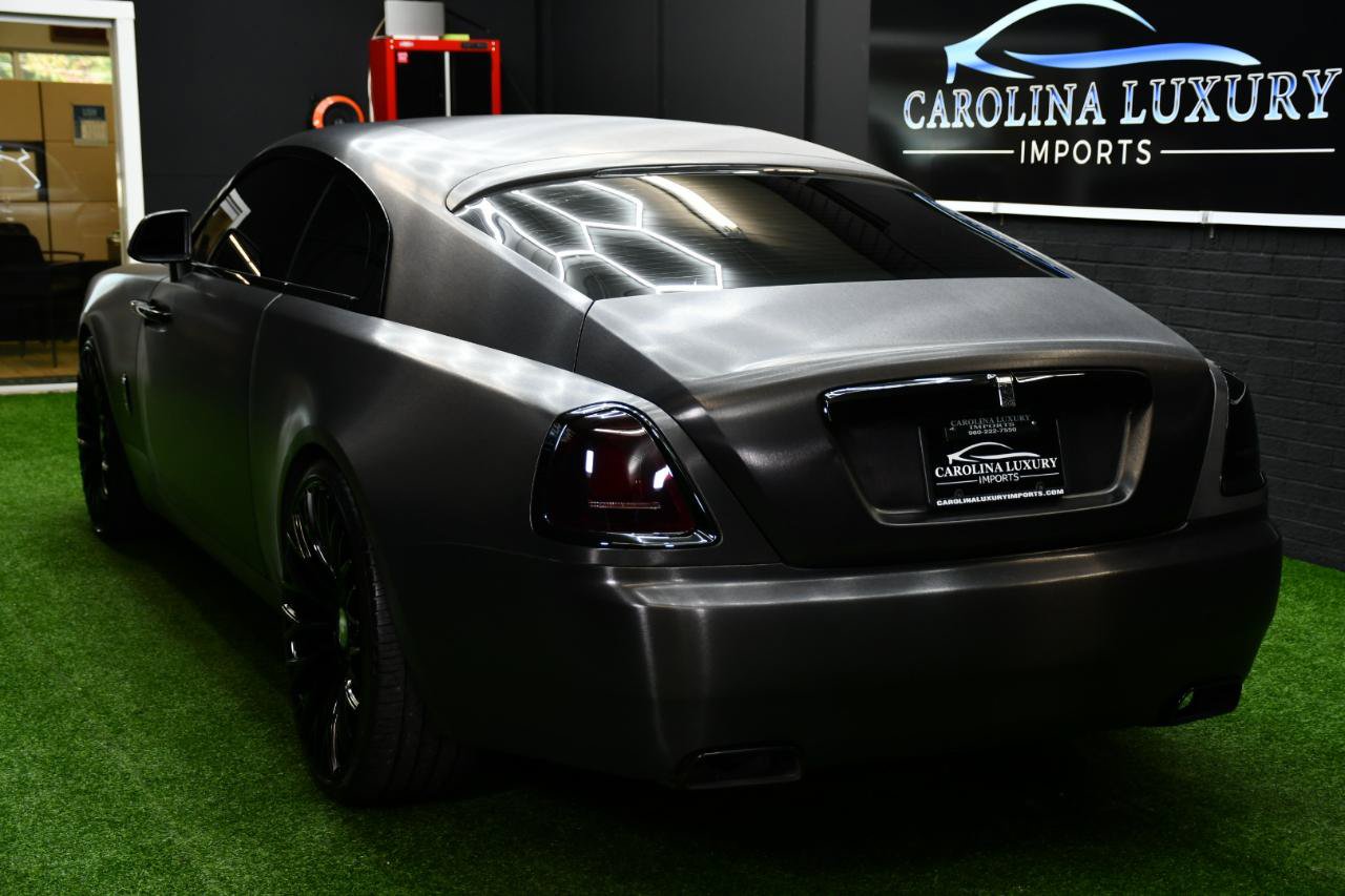 Used 2017 Rolls-Royce Wraith RWD image 5
