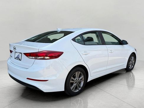 Used 2018 Hyundai Elantra Value Edition w/ Cargo Package FWD image 13