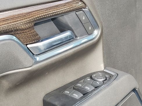 New 2026 Chevrolet Silverado 2500 LT w/ Texas Edition image 9