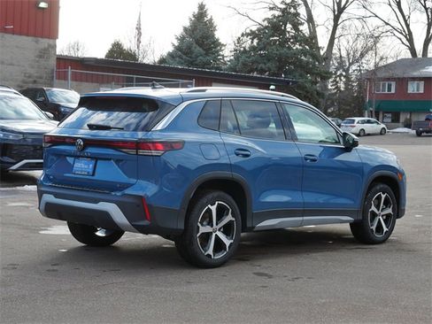 New 2026 Volkswagen Tiguan SE image 2