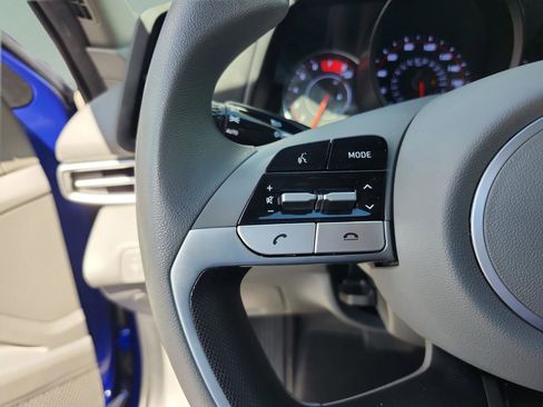 Certified 2023 Hyundai Elantra SEL image 12