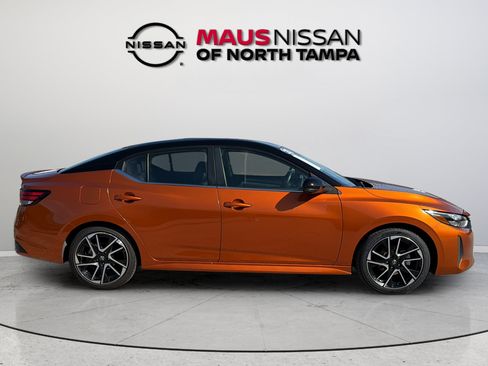 Certified 2025 Nissan Sentra SR w/ SR Premium Package FWD image 14