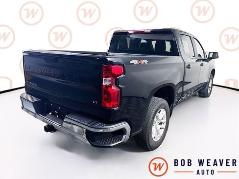 Used 2022 Chevrolet Silverado 1500 LT AWD/4WD image 8