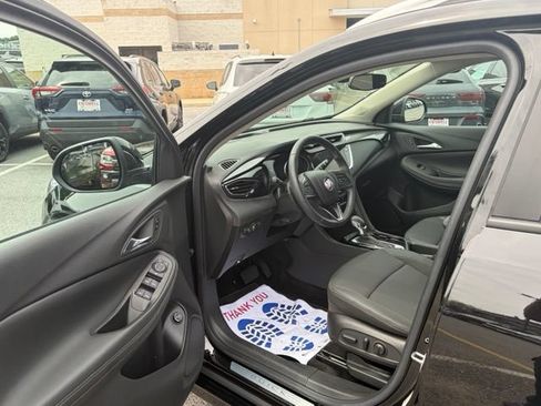 Used 2023 Buick Encore GX Select w/ Sport Touring Package FWD image 14