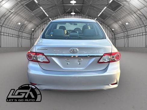 Used 2013 Toyota Corolla L FWD image 6