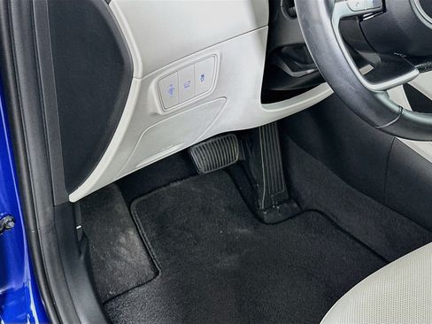 Used 2023 Hyundai Tucson SEL w/ Convenience Package FWD image 17