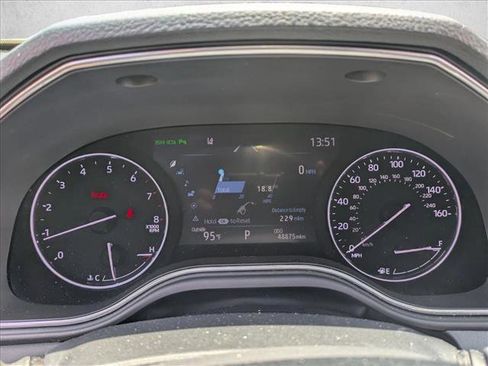 Used 2020 Toyota Avalon Touring w/ Advanced Safety Package FWD image 9