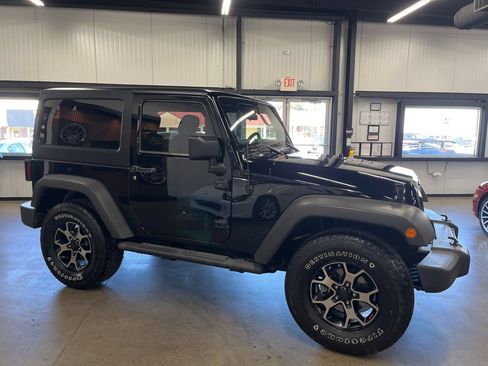 Used 2012 Jeep Wrangler Sport AWD/4WD image 20