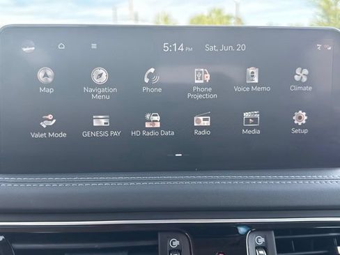 Used 2023 Genesis G70 2.0T AWD/4WD image 8