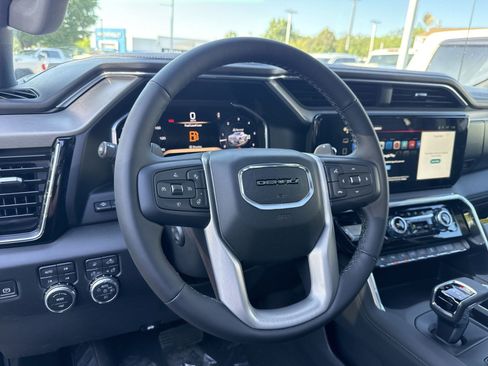 New 2026 GMC Sierra 1500 Denali w/ Denali Reserve Package AWD/4WD image 14