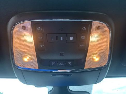 Used 2020 Jeep Grand Cherokee Limited X AWD/4WD image 32