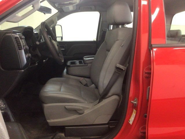 Used 2017 Chevrolet Silverado 2500 W/T AWD/4WD image 17