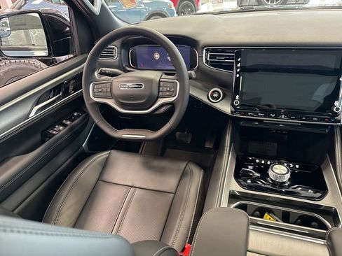 New 2026 Jeep Grand Wagoneer image 10