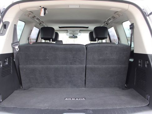 Used 2018 Nissan Armada SL w/ Moonroof Package image 11