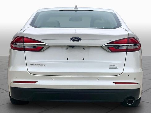 Used 2020 Ford Fusion SEL FWD image 5