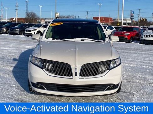 Used 2014 Lincoln MKT AWD w/ Equipment Group 201A image 2