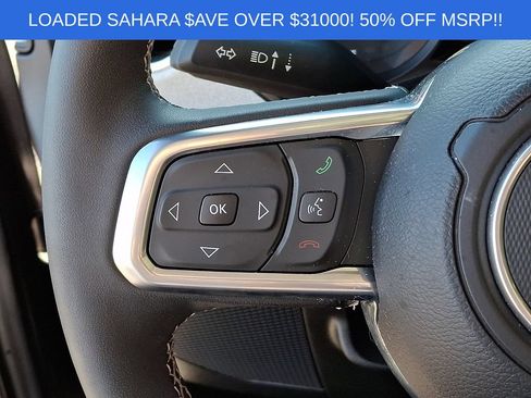 Used 2025 Jeep Wrangler Unlimited Sahara w/ Safety Group AWD/4WD image 20