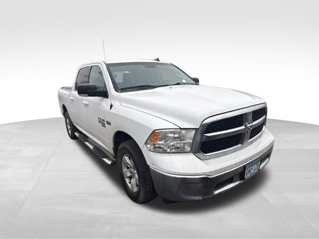 Used 2020 RAM 1500 Classic SLT w/ Luxury Group AWD/4WD image 7