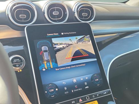 Used 2026 Mercedes-Benz GLC 300 GLC 300 image 21