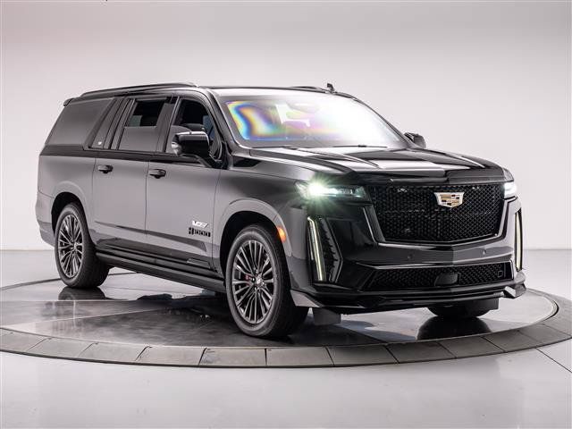 Used 2023 Cadillac Escalade ESV V w/ Heavy-Duty Trailer Package AWD/4WD image 15