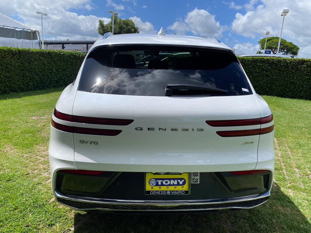 New 2026 Genesis GV70 2.5T AWD/4WD image 6