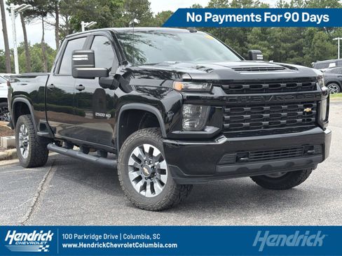 Used 2022 Chevrolet Silverado 2500 Custom w/ Custom Value Package AWD/4WD image 1