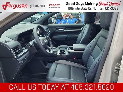 New 2027 GMC Terrain Elevation w/ Elevation Premium Package FWD image 14