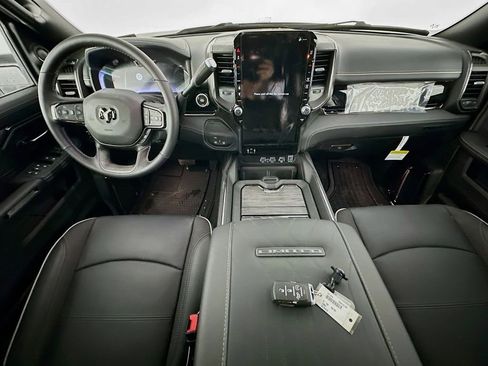 New 2026 RAM 3500 Limited AWD/4WD image 9