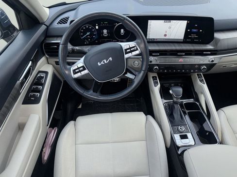 Used 2023 Kia Telluride SX image 11