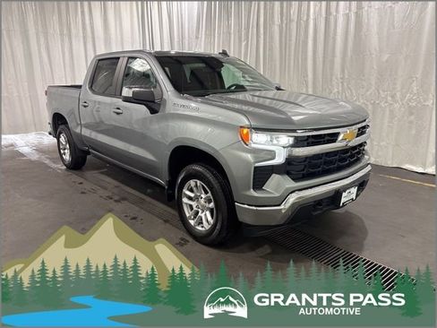 New 2025 Chevrolet Silverado 1500 LT AWD/4WD image 1
