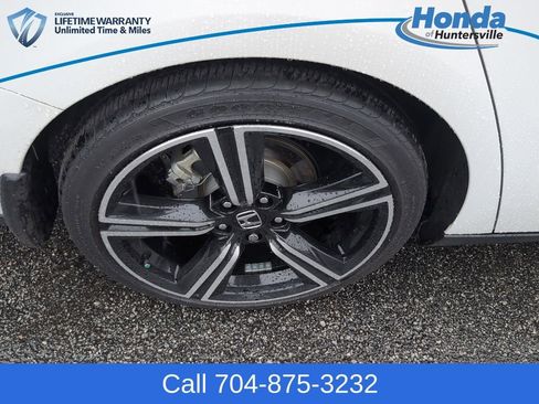 Used 2023 Honda Accord Sport image 10