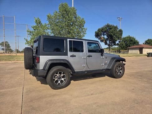 Used 2016 Jeep Wrangler Unlimited Sport w/ Quick Order Package 24S AWD/4WD image 26