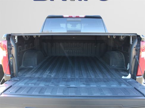 Used 2023 Chevrolet Silverado 1500 High Country w/ High Country Premium Package image 27