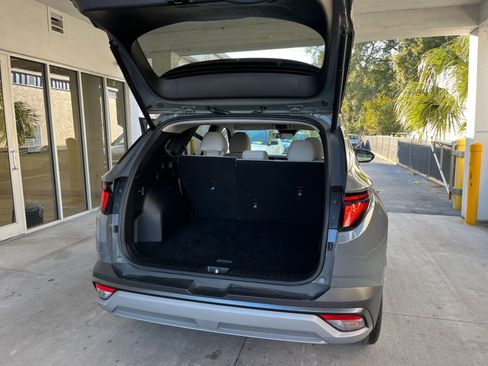 Used 2025 Hyundai Tucson SEL image 32