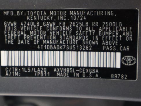 Certified 2025 Toyota Camry XLE w/ Premium Package AWD/4WD image 17