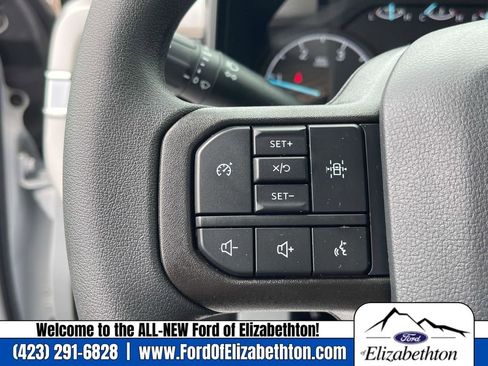 New 2024 Ford F550 4x4 Crew Cab Super Duty image 23