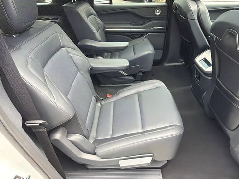 New 2027 Lincoln Navigator L Reserve w/ Jet Appearance Package RWD image 18