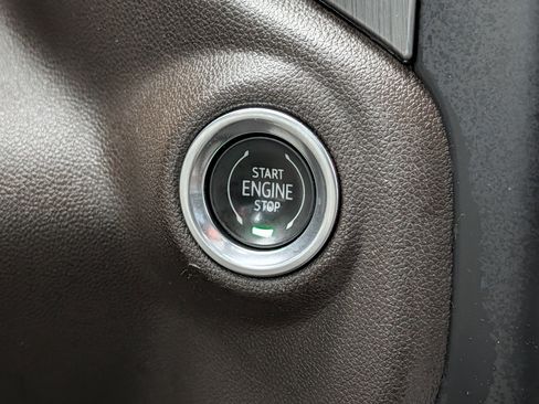 Used 2022 GMC Sierra 1500 Denali w/ Denali Premium Package image 29