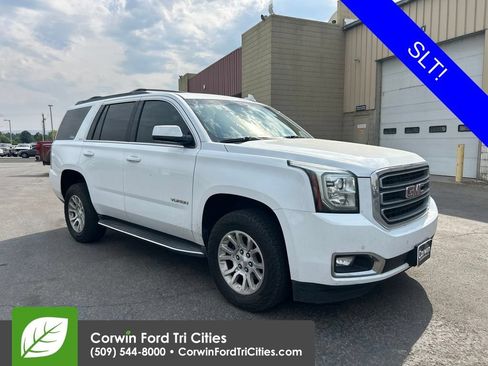 Used 2017 GMC Yukon SLT AWD/4WD image 1
