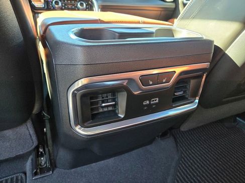Used 2026 GMC Sierra 1500 Denali Ultimate AWD/4WD image 13