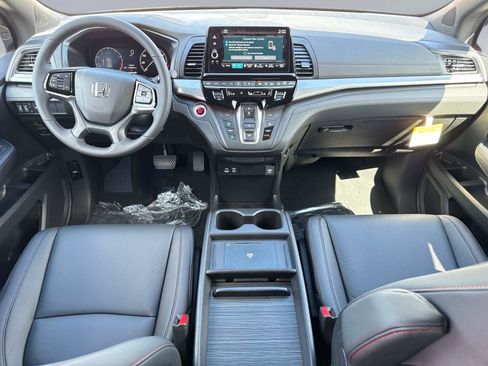 New 2026 Honda Odyssey Sport-L image 17