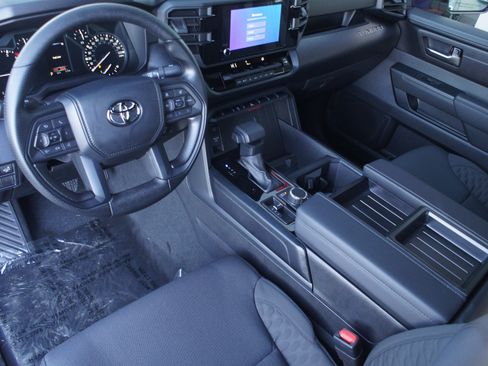 Used 2026 Toyota Tundra SR5 w/ SX Package AWD/4WD image 20