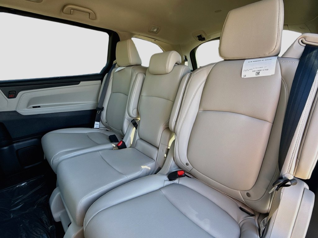 New 2027 Honda Odyssey EX-L image 17