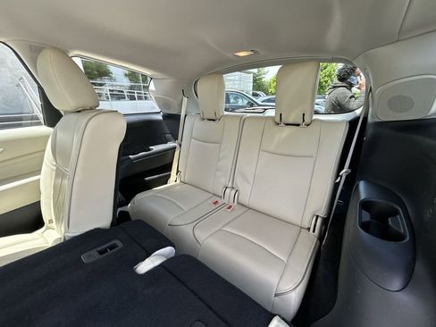 Used 2017 INFINITI QX60 Luxe w/ Premium Plus Package AWD/4WD image 24